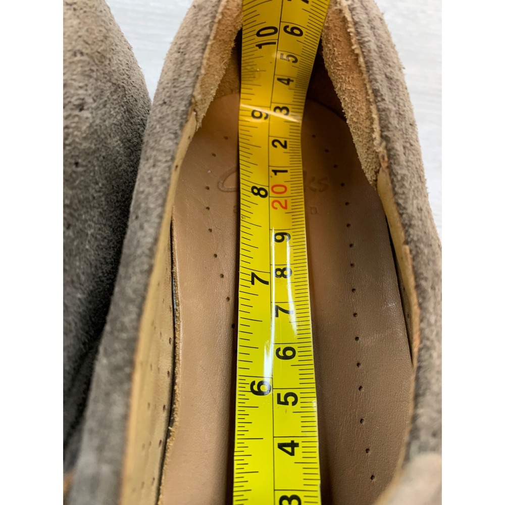 Clarks Artisan Women's Suede Loafers 7 Brown Slip On Comfort Casual Shoes - Picture 9 of 11